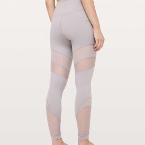 Lululemon Athletica Forget the Sweat tights 25" Size 4 Dark Chrome